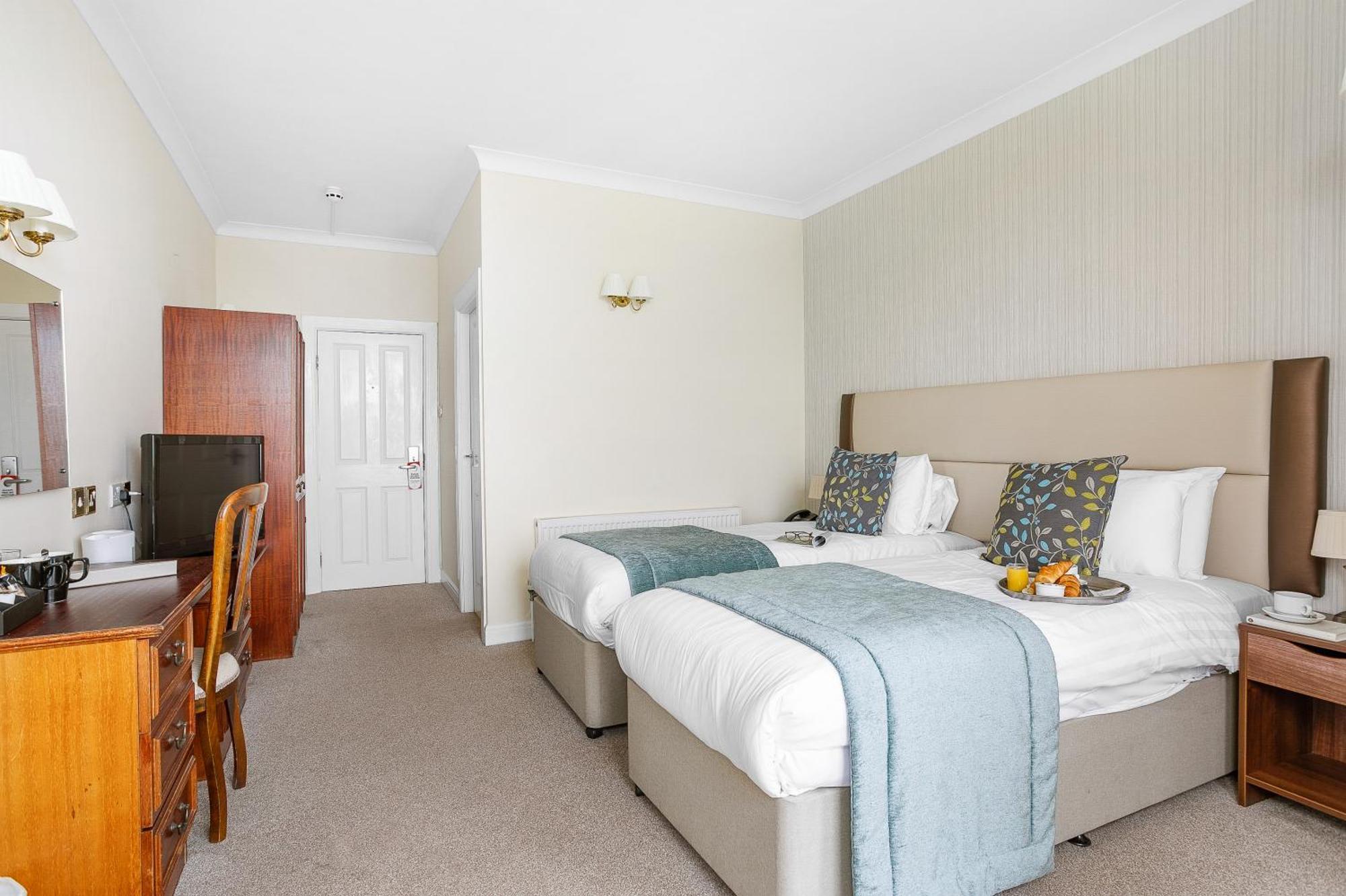 Royal Beacon Hotel เอกซ์มัธ ภายนอก รูปภาพ